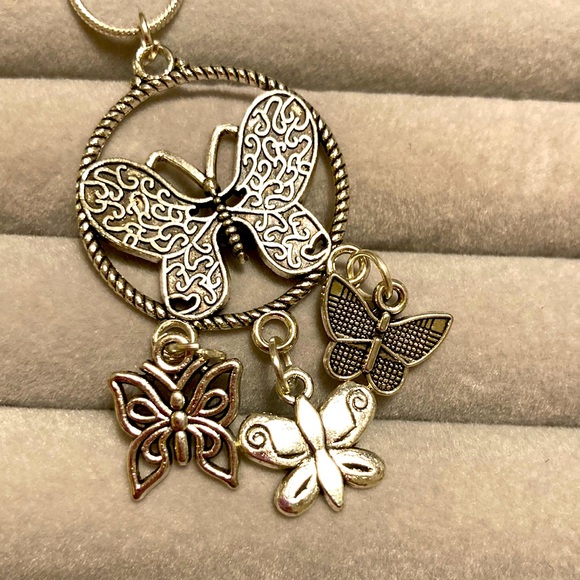 Jewelry - 🛑❌SOLD❌🛑$99